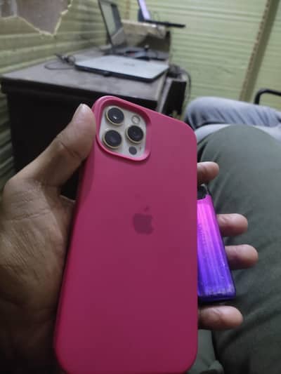 iphone 12 pro max 88% battery health