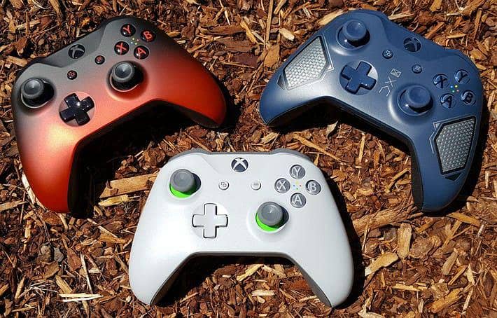Xbox one series S/X controllers 4