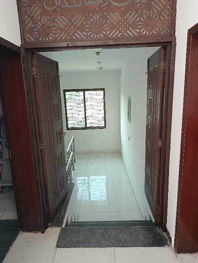FOR RENT UPPER PORTION 10 MARLA TILE WOOD WORK FLOOR BEAUTIFUL PORTION TOP LOCATION MAIN COLLEGE ROAD NEAR GONDAL CHOWK TOWNSHIP LAHORE