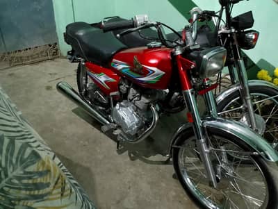 honda 125cc 2005 model