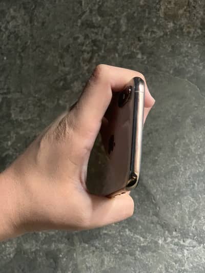IPHONE XS FACTORY UNLOCK