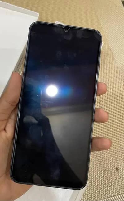 Samsung A16 8/256gb