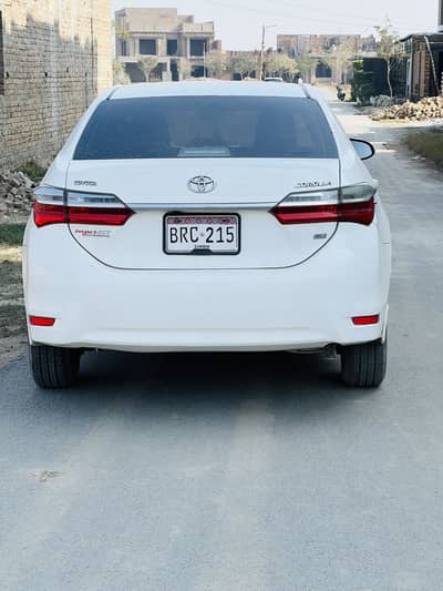 Toyota Corolla Gli SUPER WHITE AUTOMATIC  For Sale