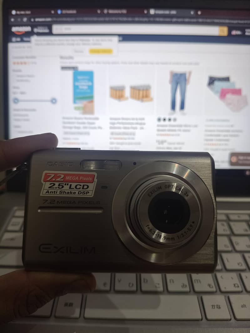 Casio 7.2 Megapixels Digital Camera 0