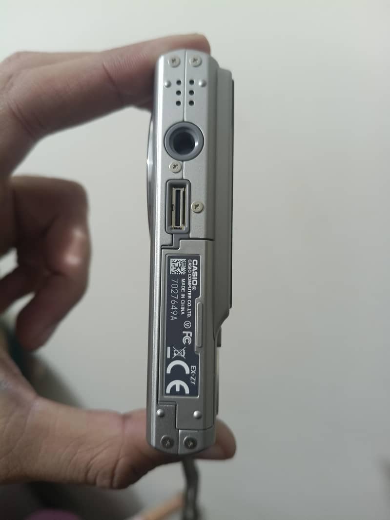 Casio 7.2 Megapixels Digital Camera 5