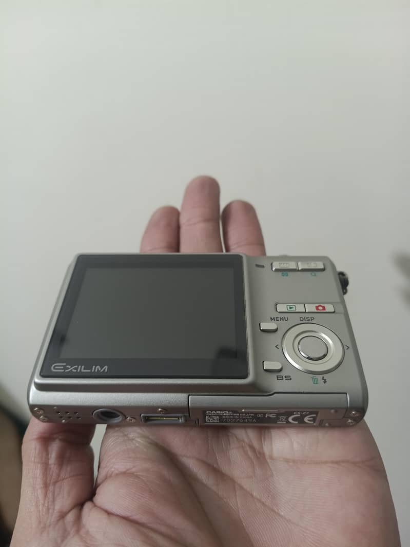 Casio 7.2 Megapixels Digital Camera 6