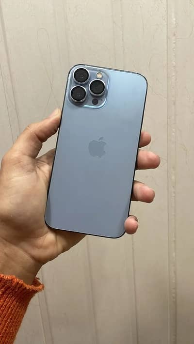 iPhone 13 Pro Max 128GB Sim Lock 95 plus health  Waterpack