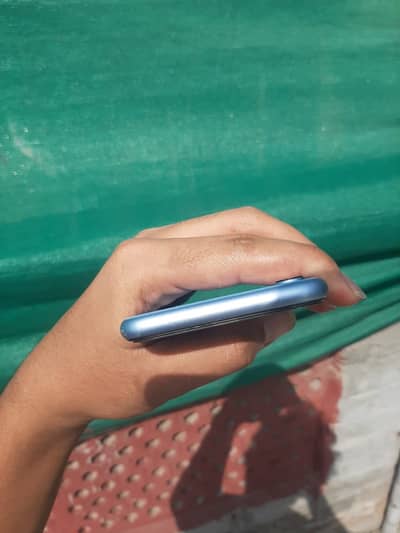 iPhone xr 64GB non pta Exchange possible