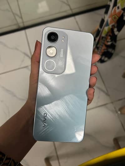 Vivo Y19s