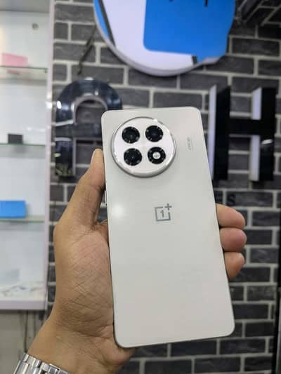 OnePlus ace 5 Exchange Possible