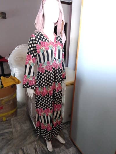 Shop Display Mannequin – Female – Plastic – Used