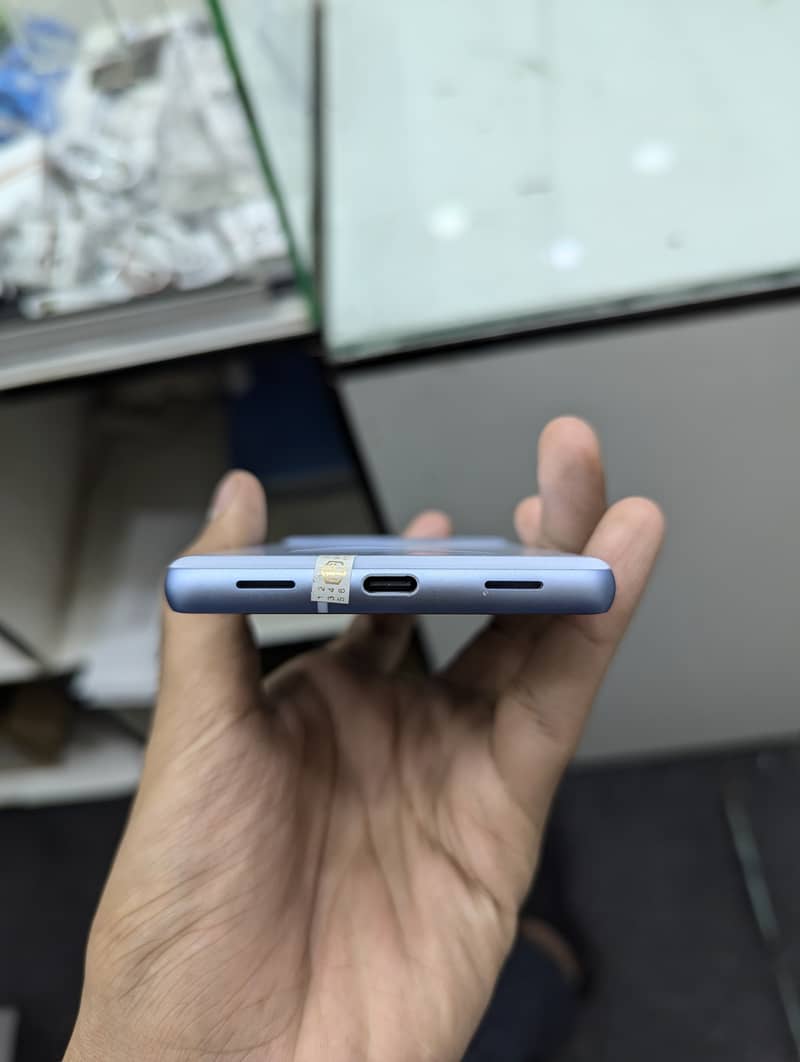 Google Pixel 7a (only device) 3