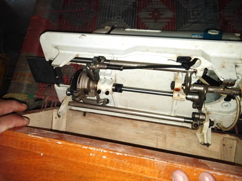 sewing machine 0