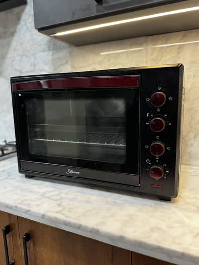 Like new signature 16ltr electric oven