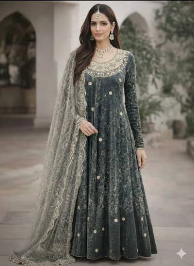 4 peice preloved maxi medium size