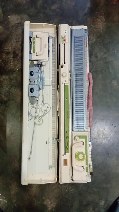 BROTHER. KNITTING. MACHINE.  MODEL.  KH881.