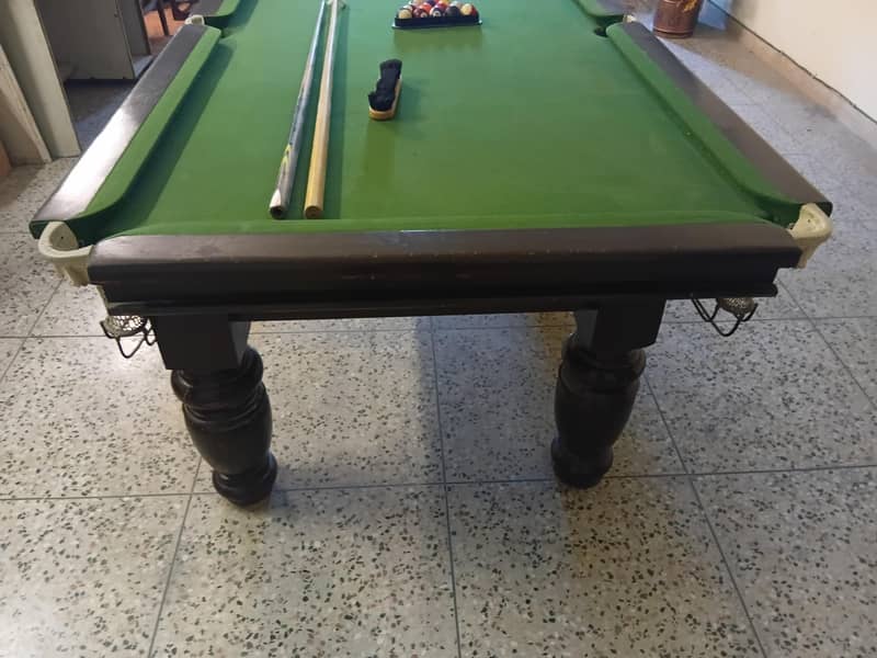 pool table good condition 3