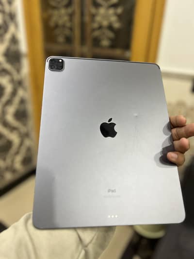 IPAD PRO M1 12.9INCH 5GENTRATION 128 JUST GLASS BREAK