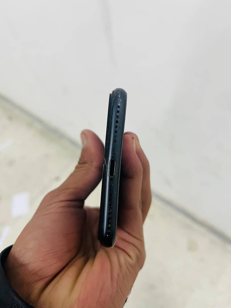 Apple iPhone 7 Plus 2