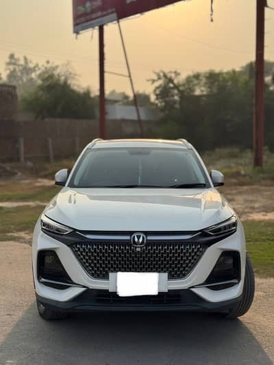 Oshan X7 Future Sense 5 Seater 2025 Model For Sale