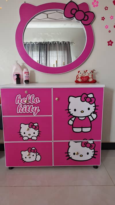 Dressing Table for kids