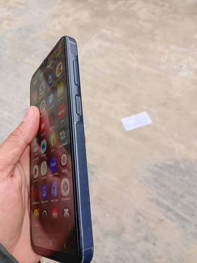 ​Samsung Galaxy A15 8/256 4G - Like New -Complete