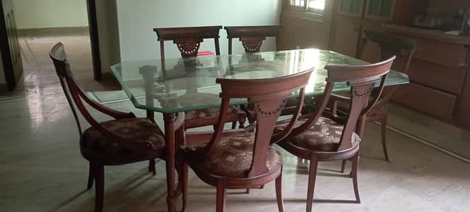 6 seater Dining table set