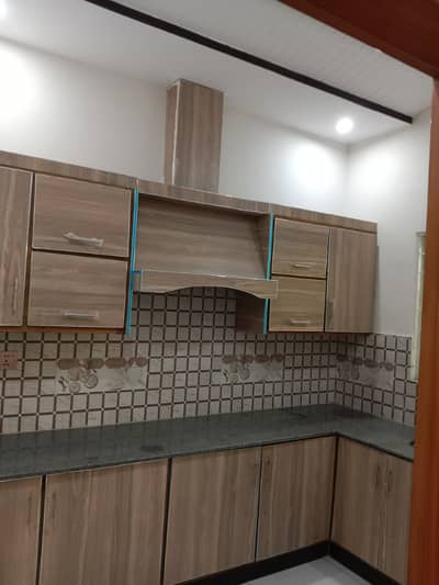 3 MARLA UPPER PORTION FOR RENT WITH OUT GAS