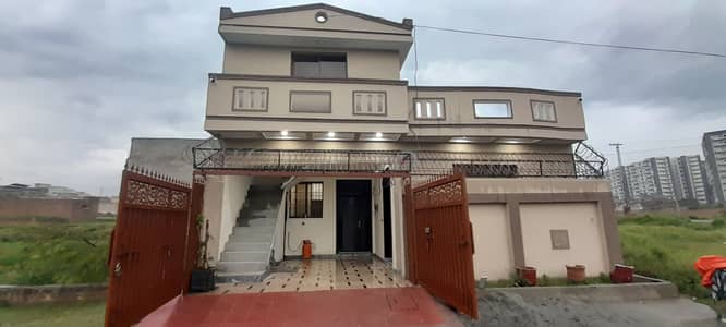 5 Marla Brand New House In Airport Society