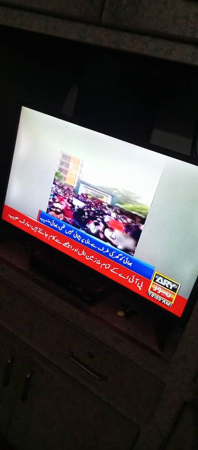 LED 32 Inch Simple For Sale