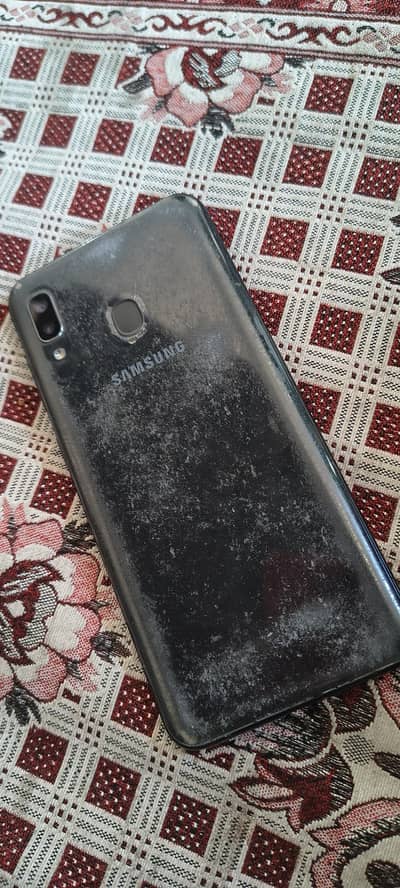 SAMSUNG GALAXY A20