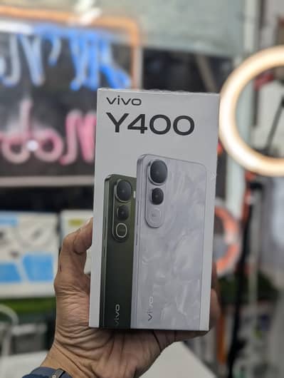 Vivo Y400 8/255 box pack