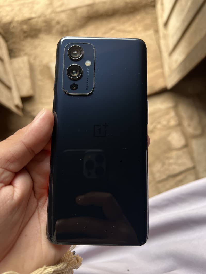 OnePlus 9 0