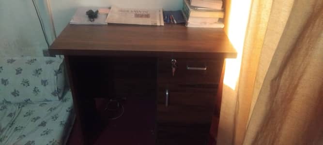 study Table for sale