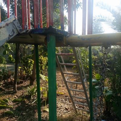 slide heavy iron good condition with monkey barr