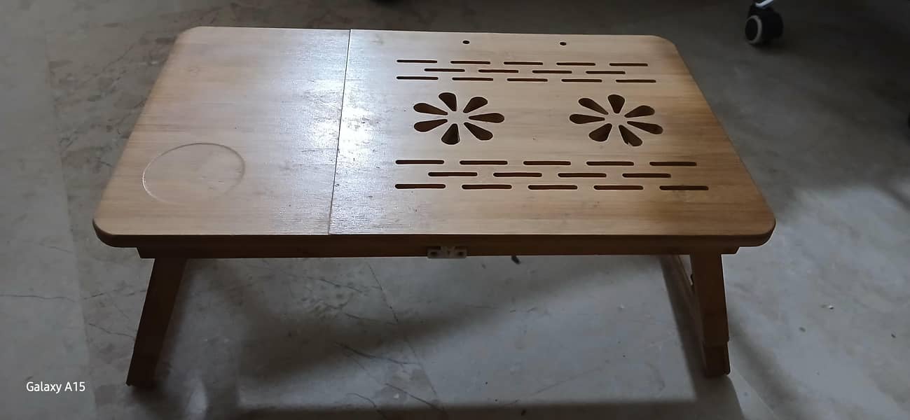 Laptop table 1