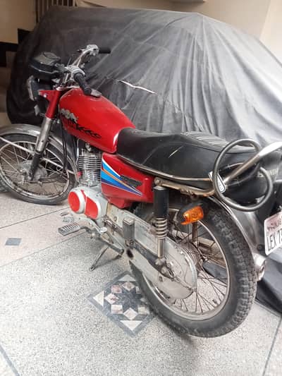 Honda 125 (2010) - Lush Condition - All Original Documents