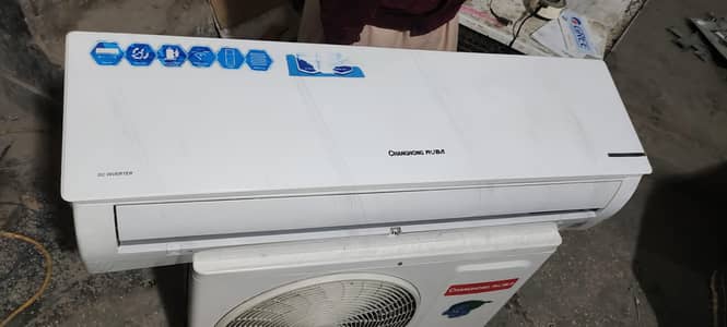 1.5 ton DC inverter AC for sale heat and cool total original