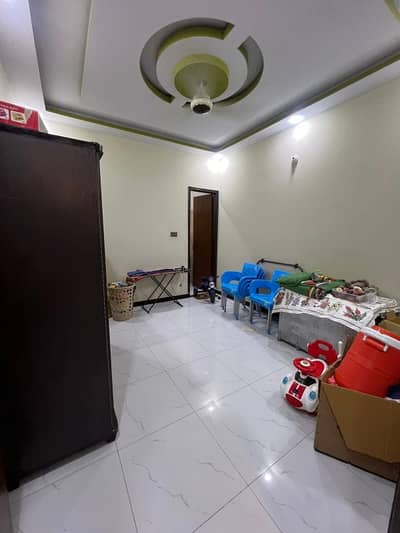 120 SQ YARD LEASED WEST OPEN HOUSE ON 40 FT WIDE ROAD FOR SALE IN SAADI GARDEN