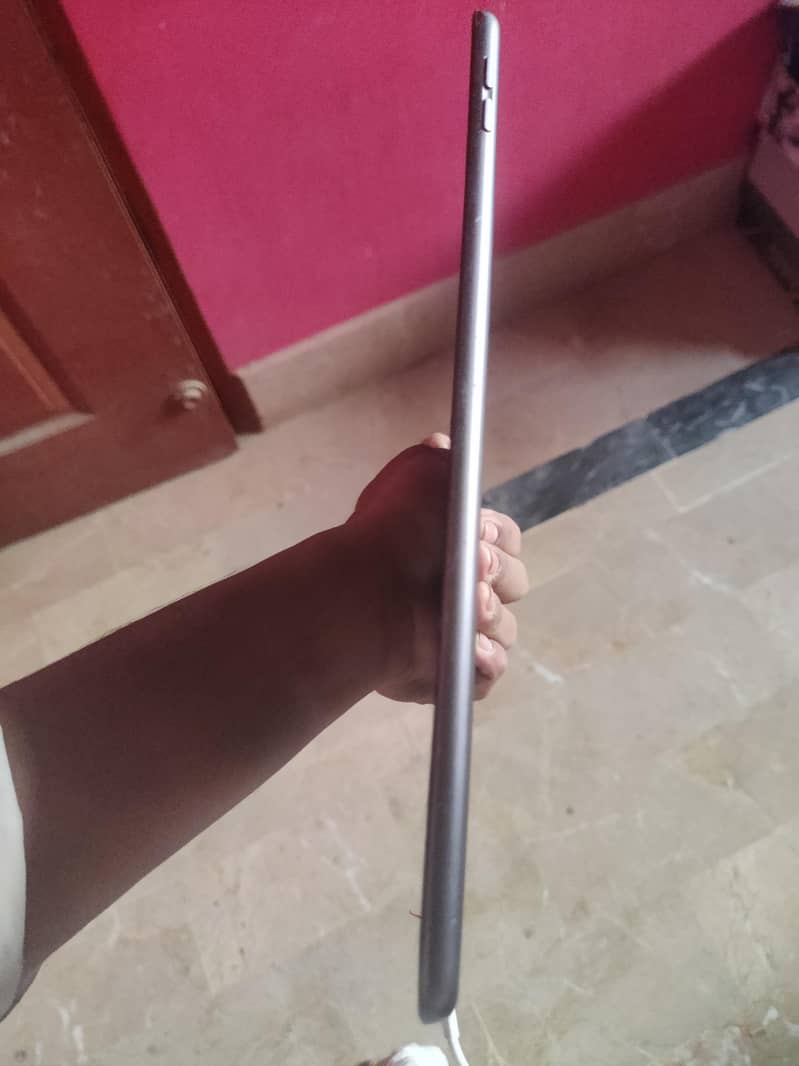 Ipad 7th generation 1