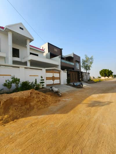 400 Yard Plot For Sale In Block 2 On 40 Feet WIDE ROAD PIR AHMED ZAMAN TOWN