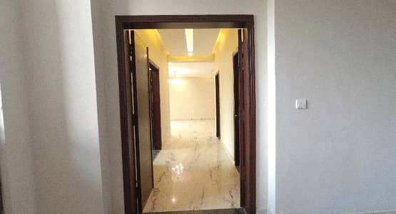 Flat Of 10 Marla In Askari 11 - Sector D For sale