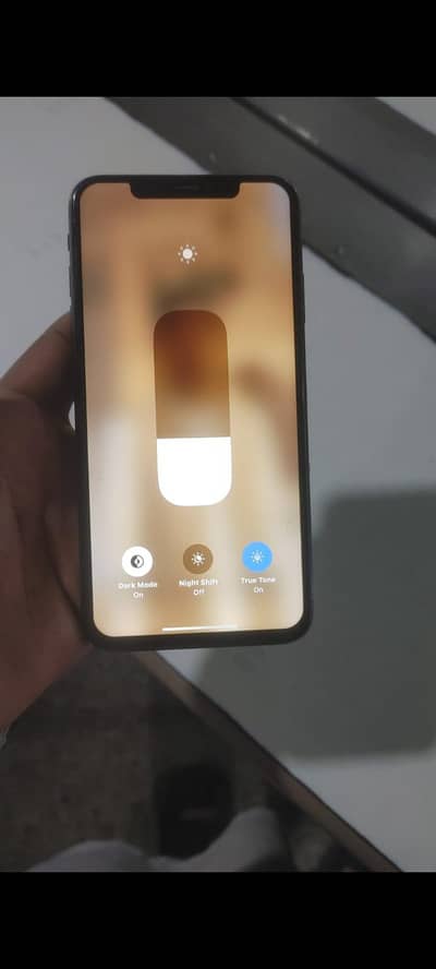 Apple iphone xs max lush condition best for gaming