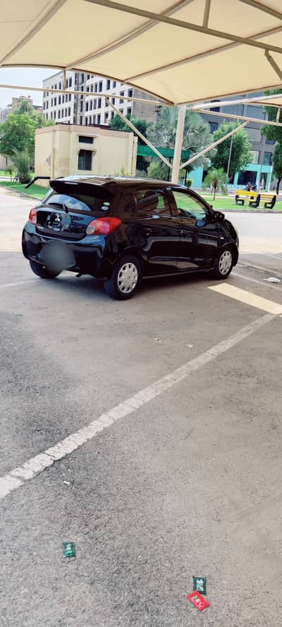 Mitsubishi Mirage 2014