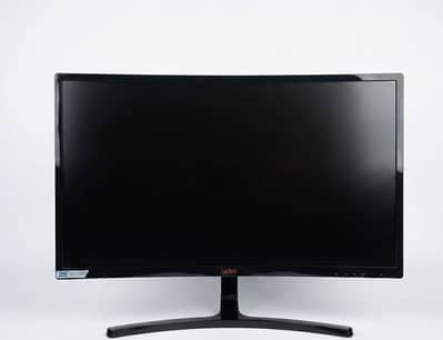  144Hz Curved Gaming Monitor 24″ UDEA Edge 24CG | Smooth Gaming