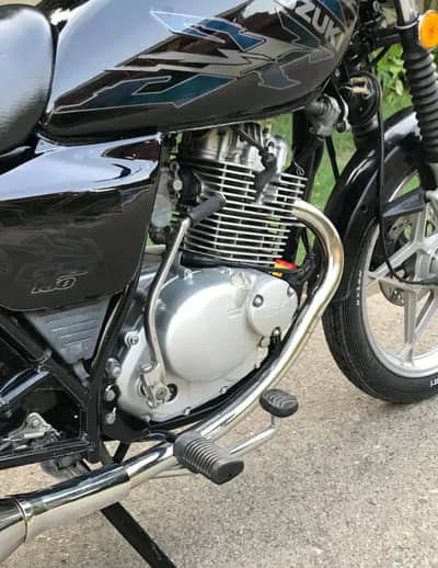 Suzuki gs 150