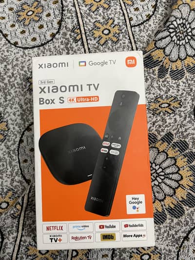 Xiaomi Android box for sale only 1 day used.