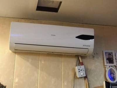 Haier DC inverter 1 ton AC