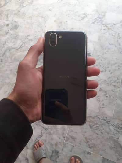 Aquos r2 Mobile gaming phone 60fps