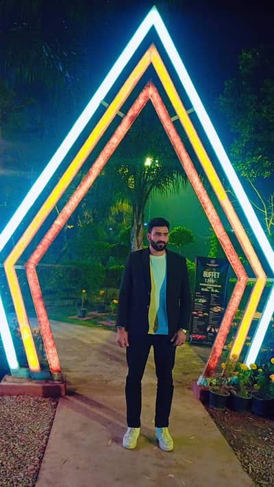 need house job bodyguard and driver. licence  HTV. in isalamabad